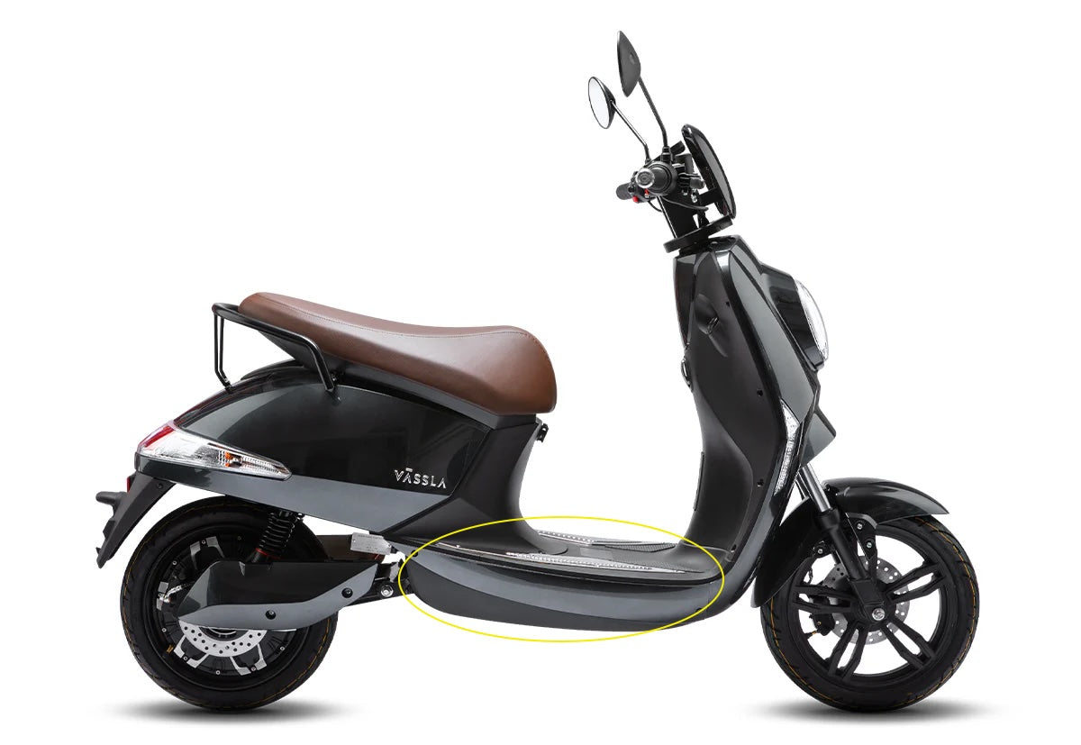 Kåpa Unterboden Rechts | Vässla Scooter
